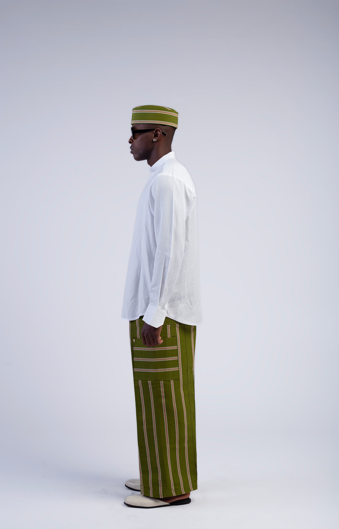 Aso OAKé-001
