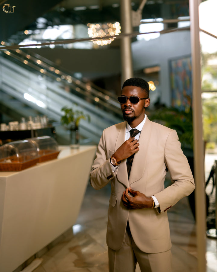 Suit-001